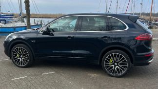 Leasing Wagon Porsche Cayenne 2015