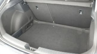Lízing Sedan Seat Leon 2025