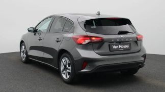 Lízing Sedan Ford Focus 2022