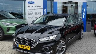 Lízing Sedan Ford Mondeo 2019