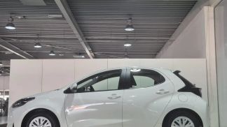 Leasing Hatchback Toyota Yaris 2023