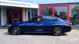 Lízing Sedan BMW 330 2019