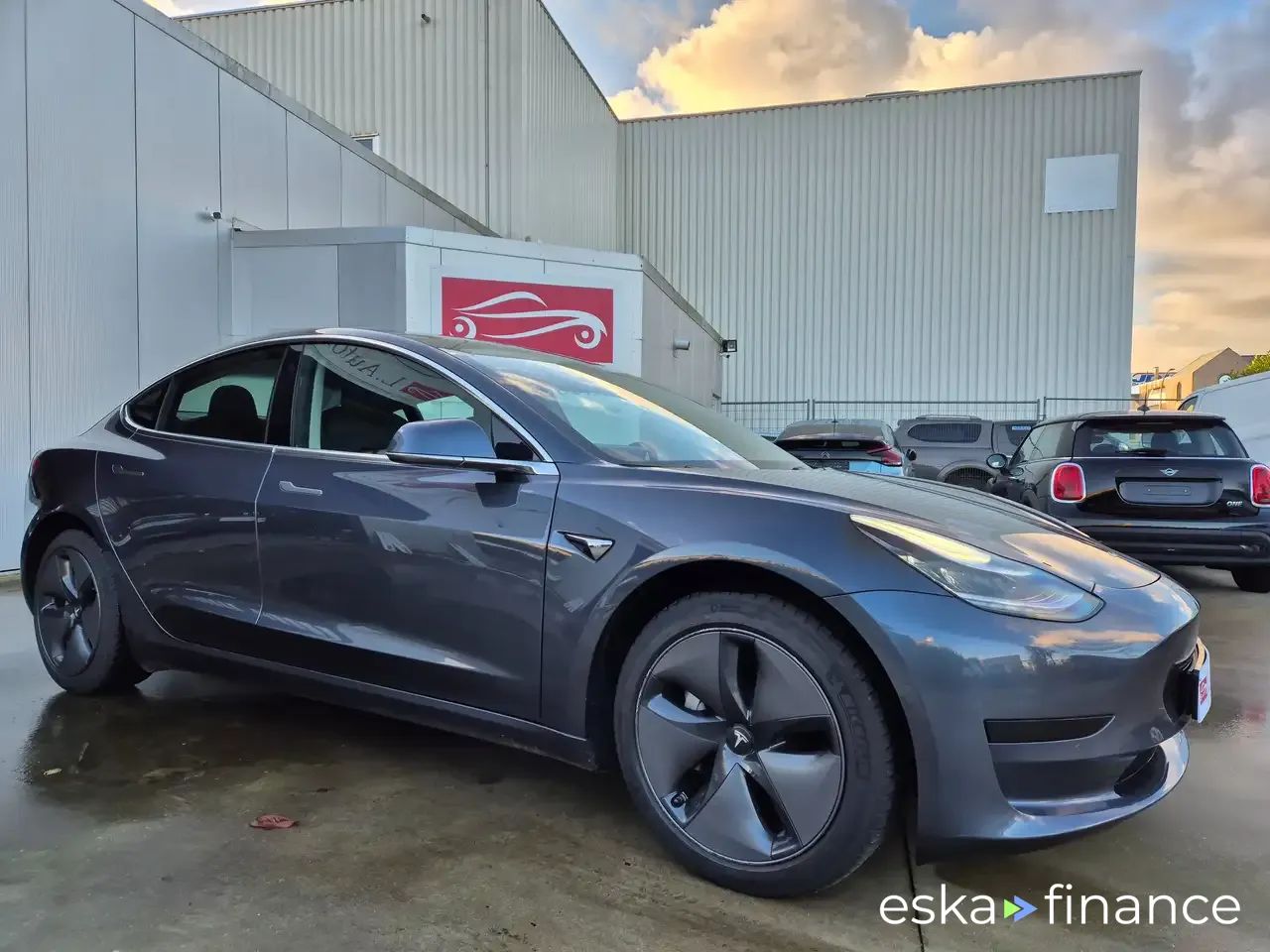 Leasing Sedan Tesla Model 3 2020