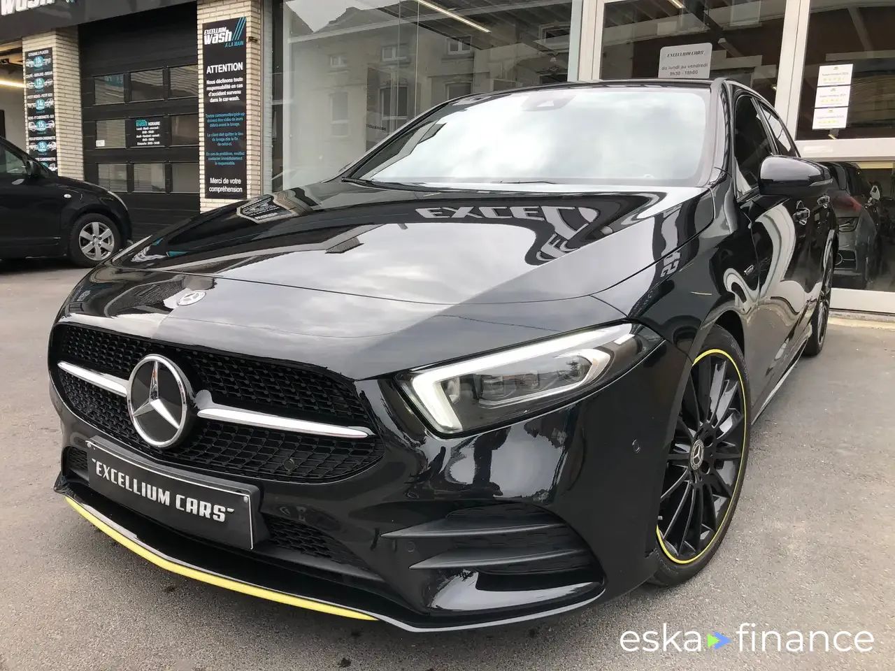 Leasing Sedan MERCEDES A 180 2018