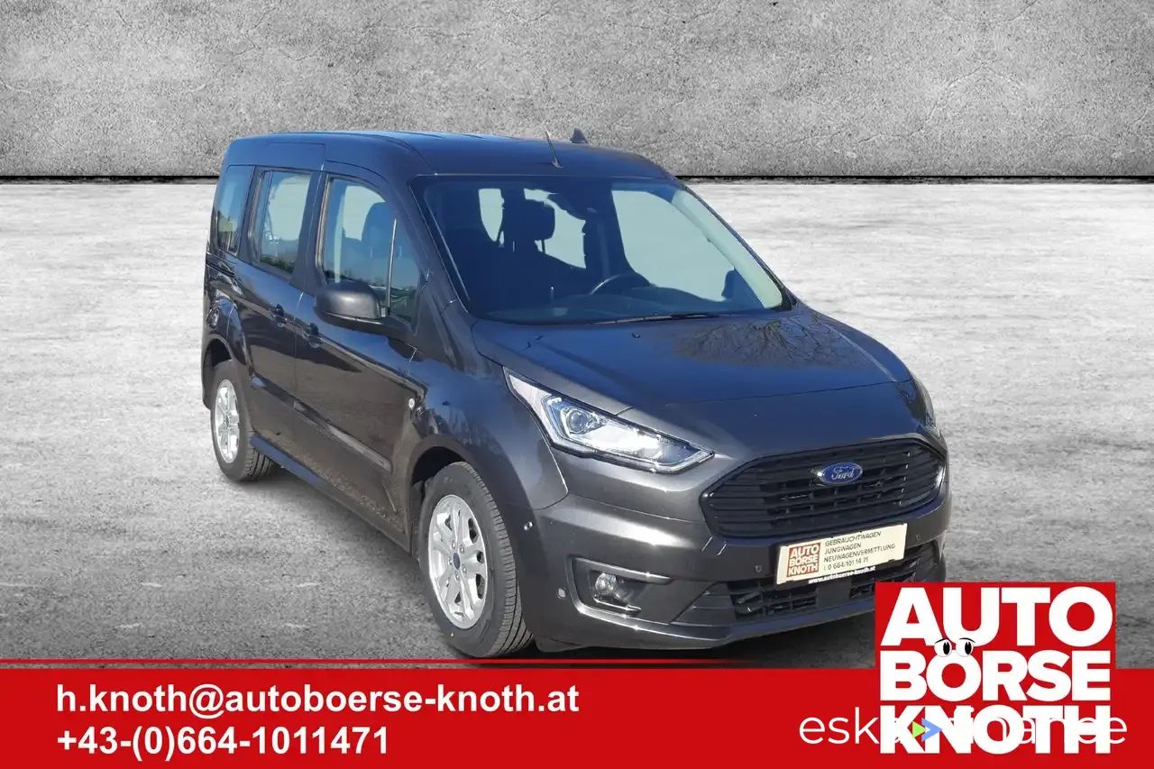 Financování Hatchback Ford Tourneo Connect 2020