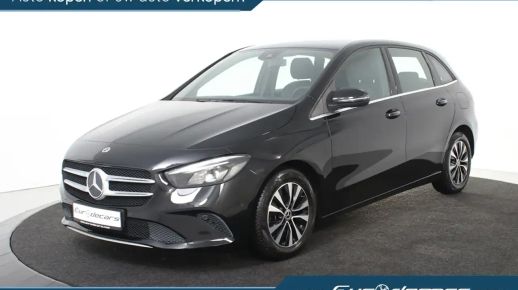 MERCEDES B 180 2019