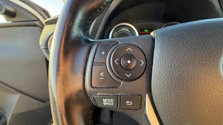 Leasing Hatchback Toyota Auris 2013