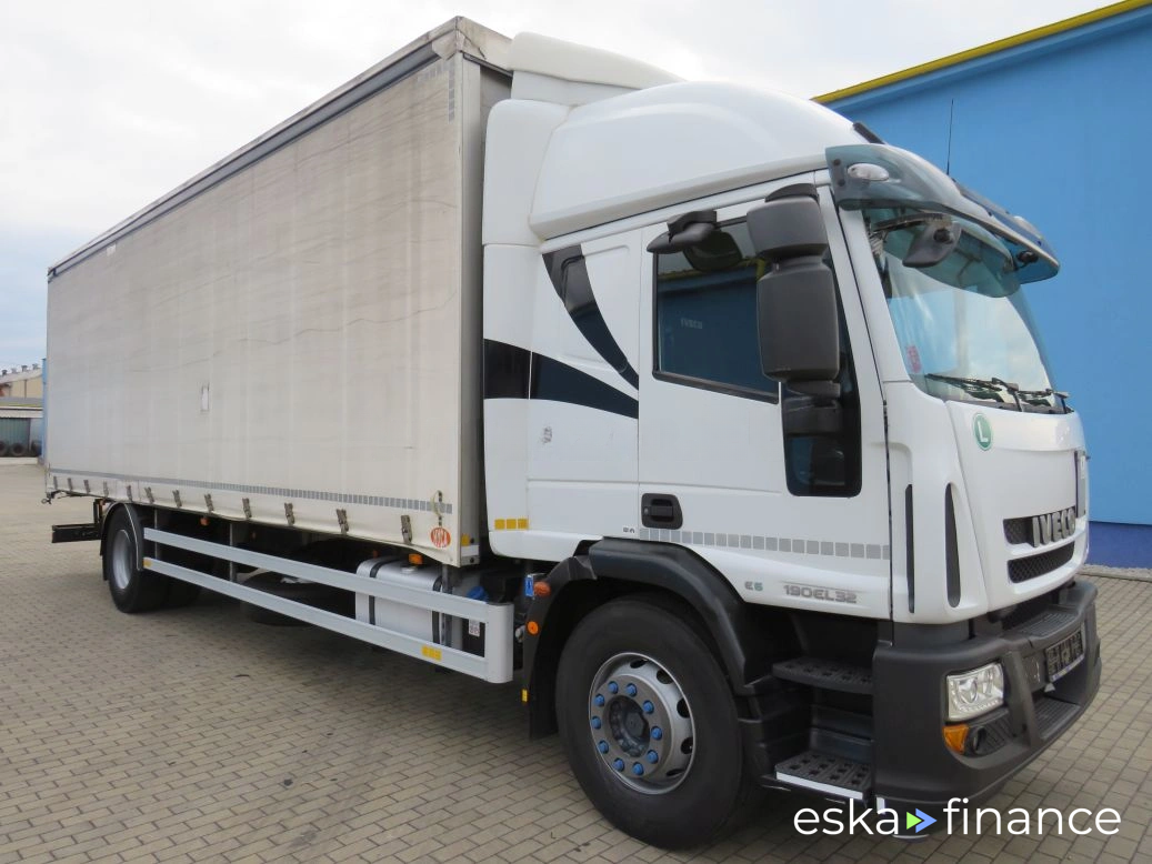 Finansowanie Specjalna ciężarówka Iveco 190EL32 2015