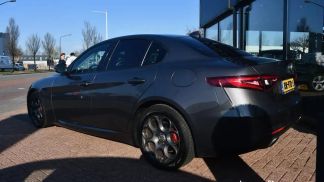 Lízing Sedan Alfa Romeo Giulia 2018