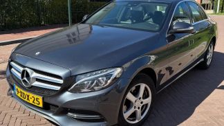 Lízing Sedan MERCEDES C 200 2014