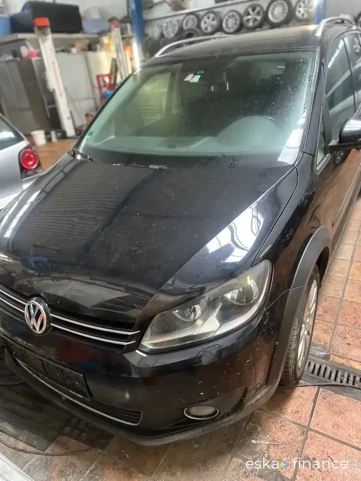 Leasing Hayon Volkswagen Touran 2012