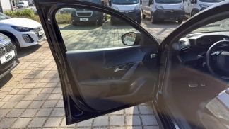 Leasing Sedan Peugeot 208 2023