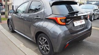 Leasing Sedan Toyota Yaris 2022