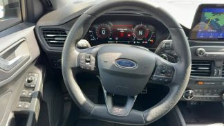 Lízing Sedan Ford Focus 2022