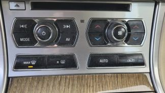 Lízing Sedan Jaguar XF 2012