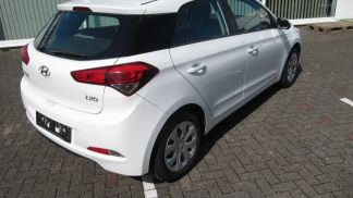 Financování Hatchback Hyundai i20 2016