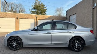 Lízing Sedan BMW 320 2012