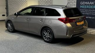 Wagon Toyota Auris 2015