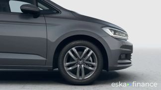 Lízing Hatchback Volkswagen Touran 2025