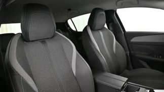 Lízing Sedan Peugeot 308 2023