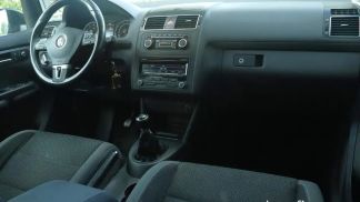 Lízing Hatchback Volkswagen Touran 2011
