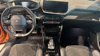 Lízing Hatchback Peugeot 2008 2021
