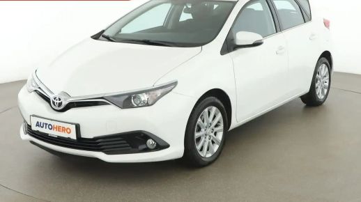 Toyota Auris 2016