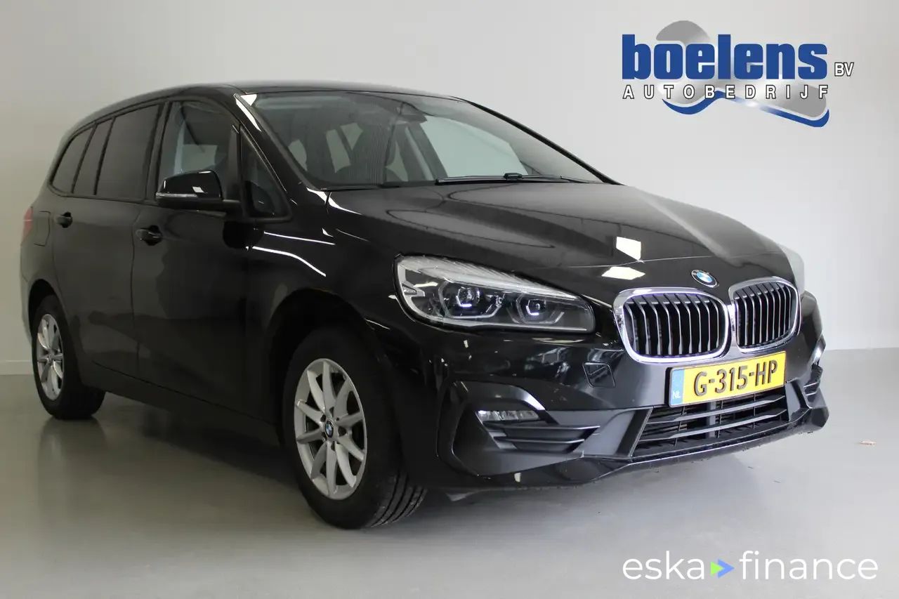 Leasing Hatchback BMW 216 2019