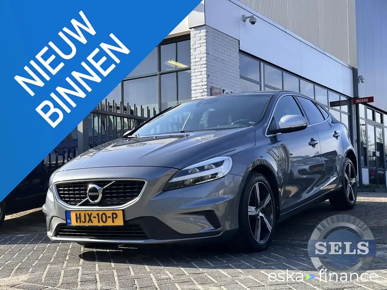 Leasing Hatchback Volvo V40 2017