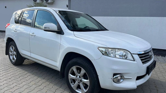 Leasing SUV Toyota RAV4 2011