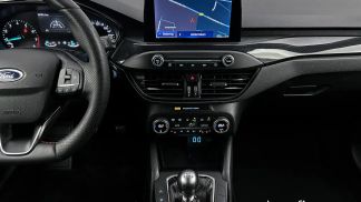 Leasing Hatchback Ford Focus 2021