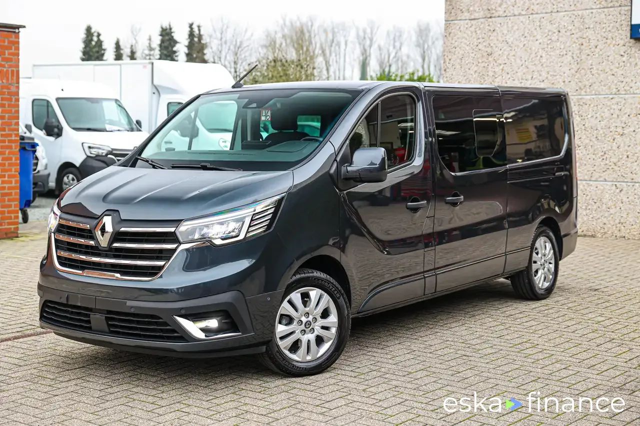 Leasing Hayon Renault Trafic 2023