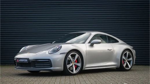 Porsche 992 2021
