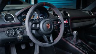 Financování Kupé Porsche Cayman 2020