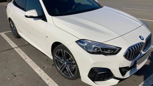 BMW 218 2020