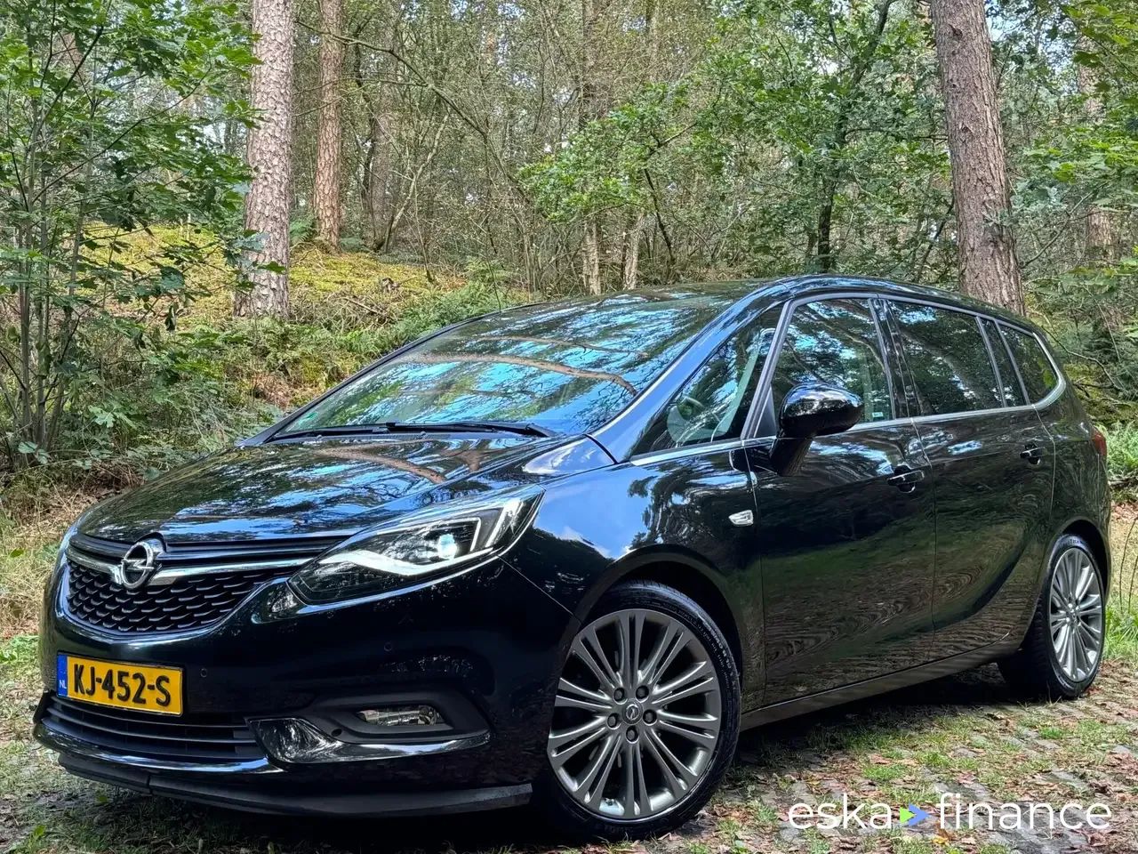 Lízing Osobná doprava Opel Zafira 2016