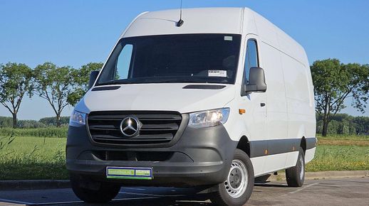 Mercedes-Benz SPRINTER 317 2024