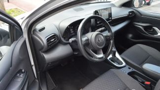 Financování Sedan Toyota Yaris 2022