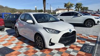 Leasing Sedan Toyota Yaris 2025