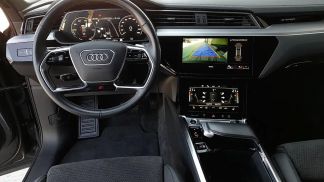 Lízing SUV Audi e-tron 2021