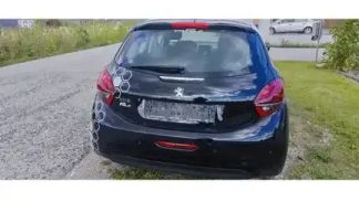 Lízing Sedan Peugeot 208 2019