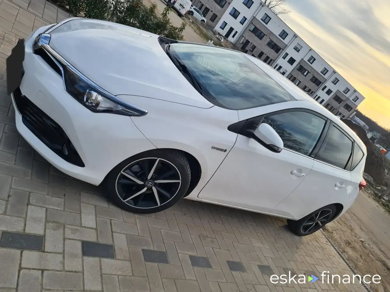 Leasing Hatchback Toyota Auris 2024