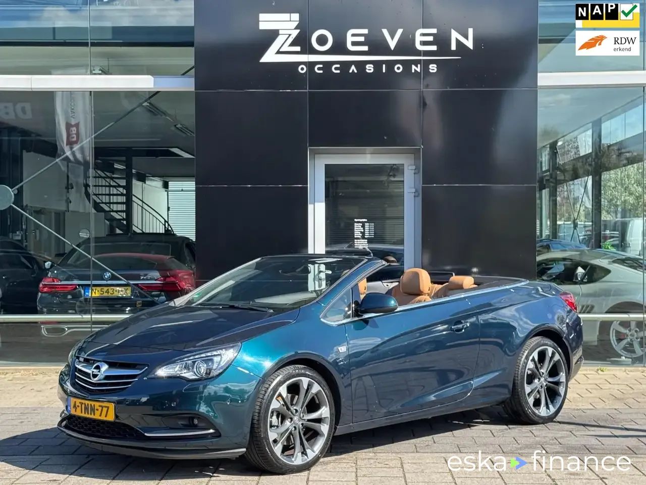Lízing Kabriolet Opel Cascada 2014