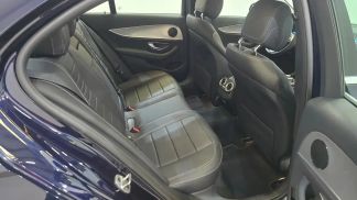 Lízing Sedan MERCEDES E 200 2020