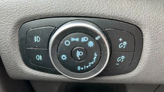 Lízing Hatchback Ford Transit Custom 2019