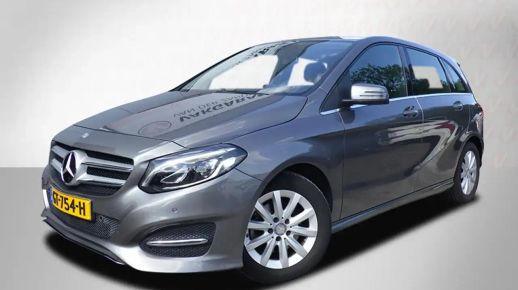 MERCEDES B 180 2015