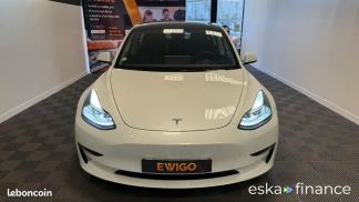 Leasing Sedan Tesla Model 3 2023