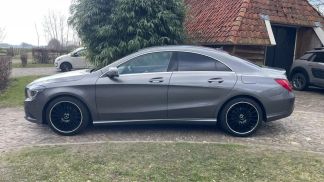 Lízing Sedan MERCEDES CLA 180 2015