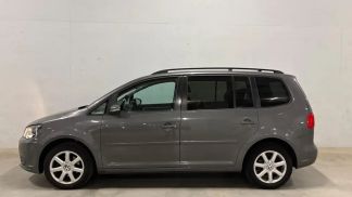 Lízing Hatchback Volkswagen Touran 2012