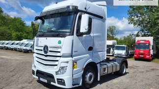 Ciągnik siodłowy MERCEDES ACTROS 1851 2022